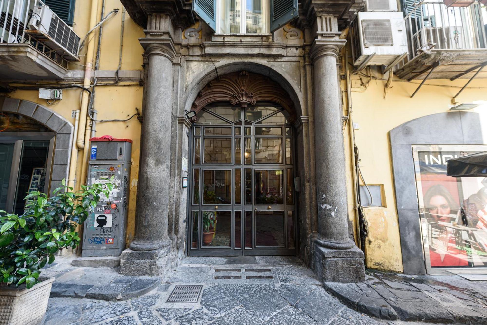 Ferienwohnung Vico Mastellone 16 Neapel Exterior foto